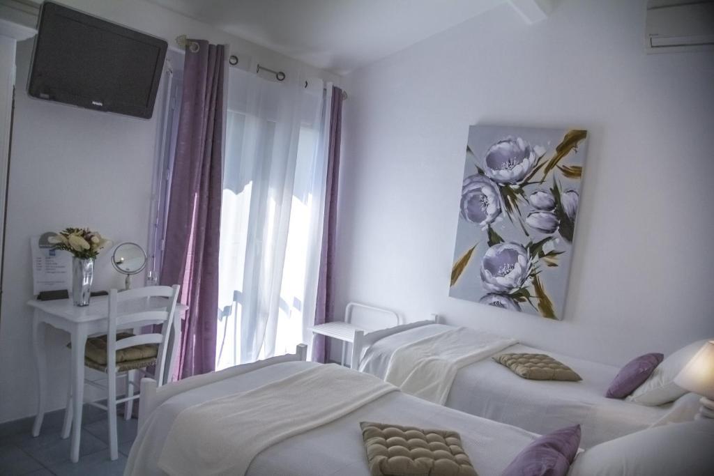 Hotel Le Mediterranee Hyères Zimmer foto